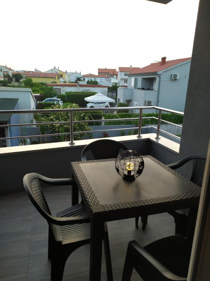 Apartmani Mira Nin Exterior photo