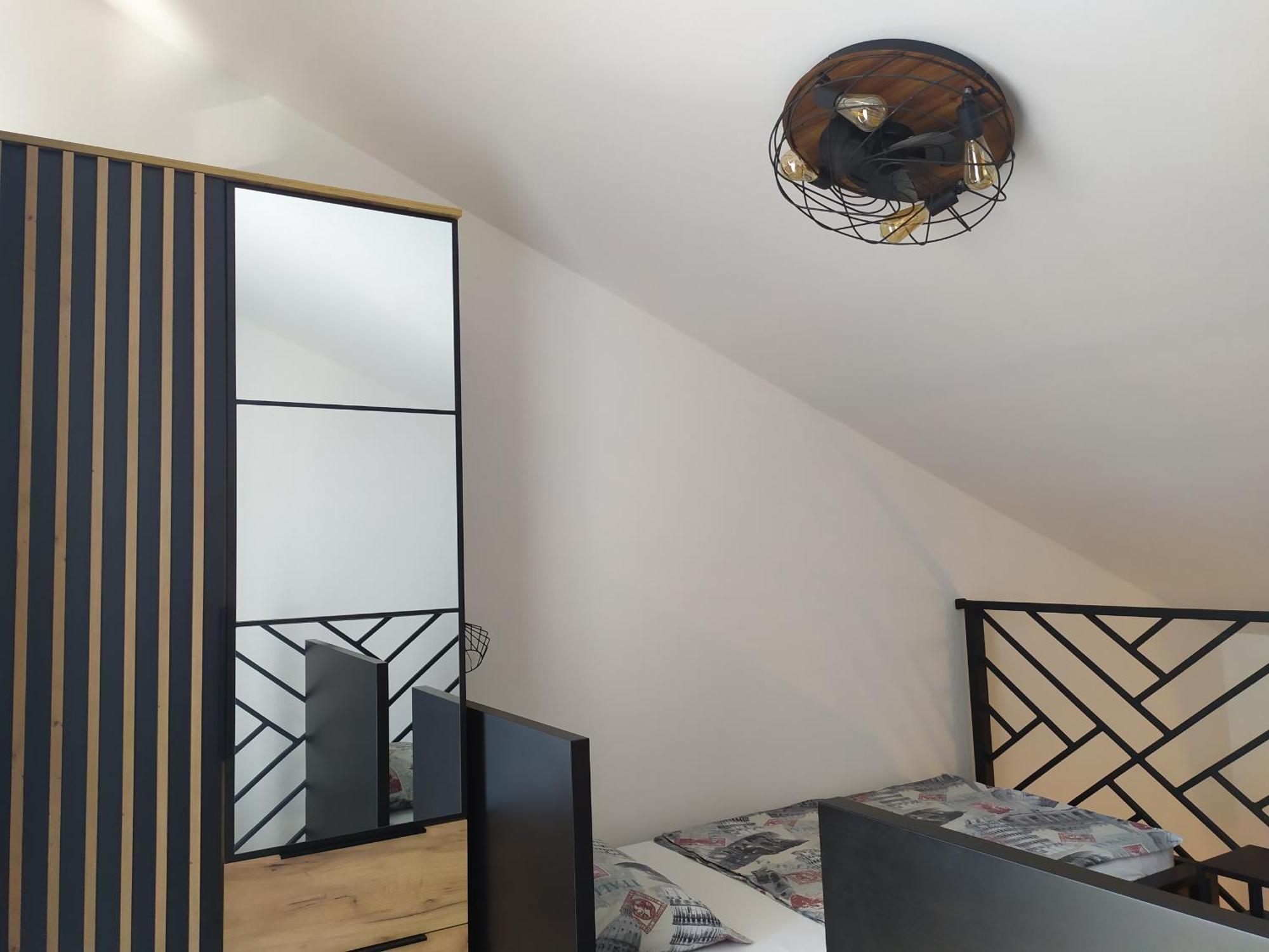 Apartmani Mira Nin Exterior photo